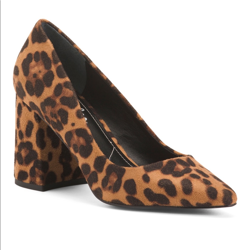 Charles David block heel pointy toe pumps